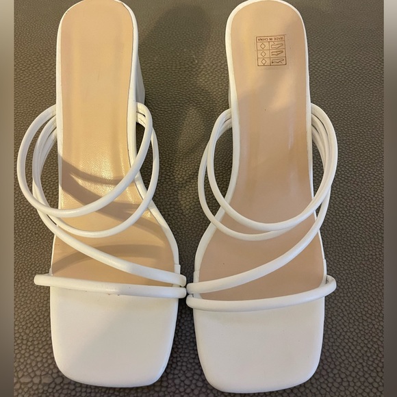 Shoes - Never worn, white block heels! 7.5